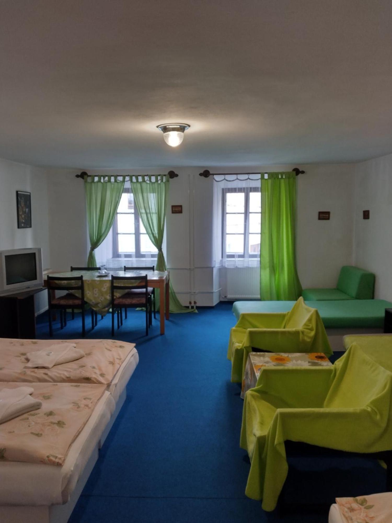 Hotel Parkan Prachatice Bagian luar foto