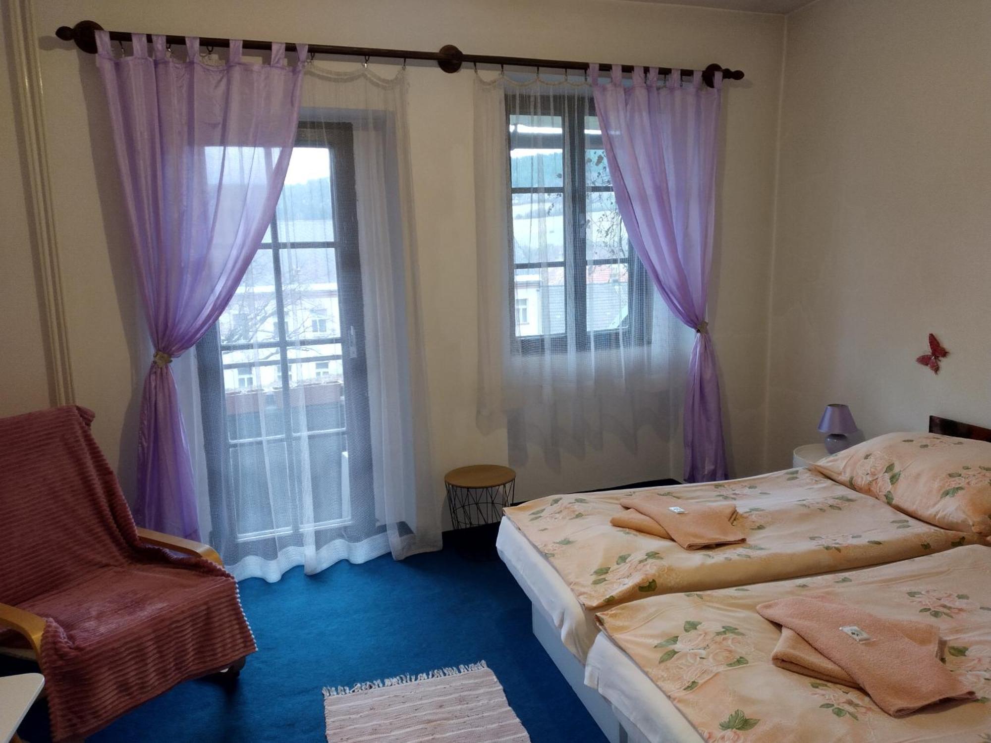 Hotel Parkan Prachatice Bagian luar foto