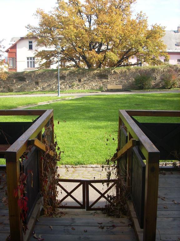 Hotel Parkan Prachatice Bagian luar foto